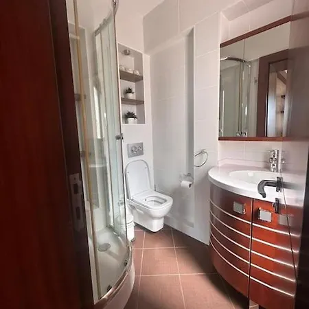 Lux Villla Near Cntr With View Pool Accss Κωνσταντινούπολη